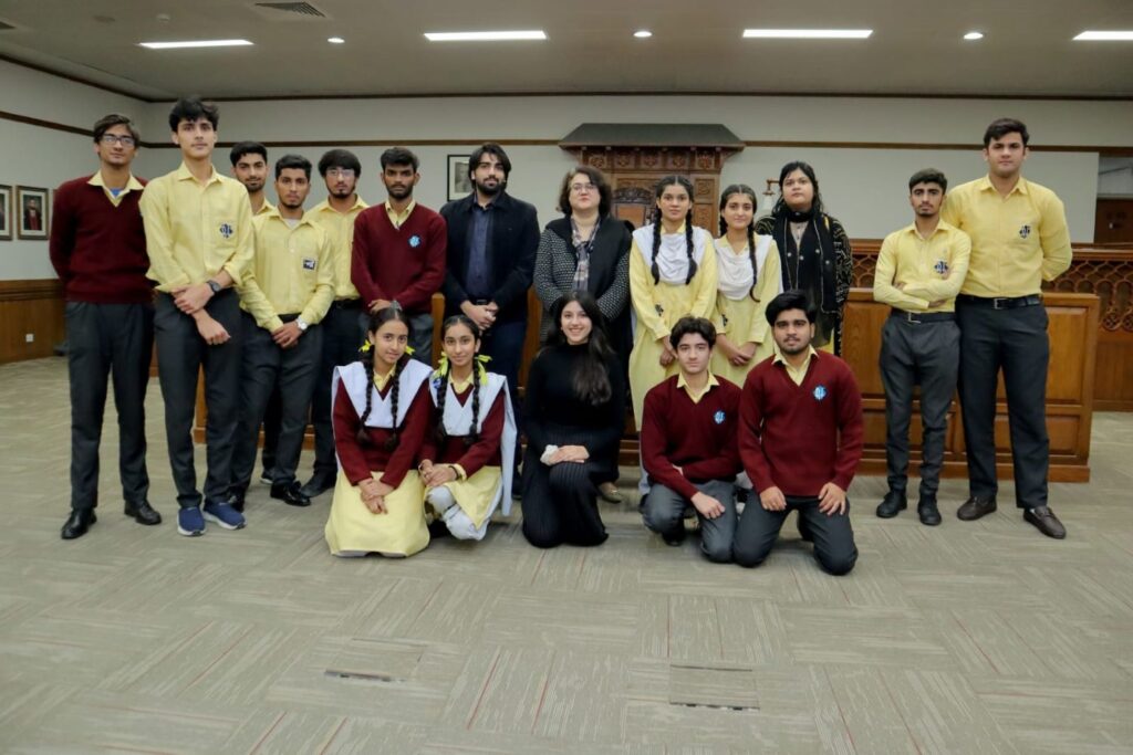 Rukhsana Foundation Students Participate in Legal Empowerment Fellowship at LUMS.